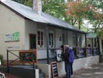 HERBEES CAFE & PROVIDORE
